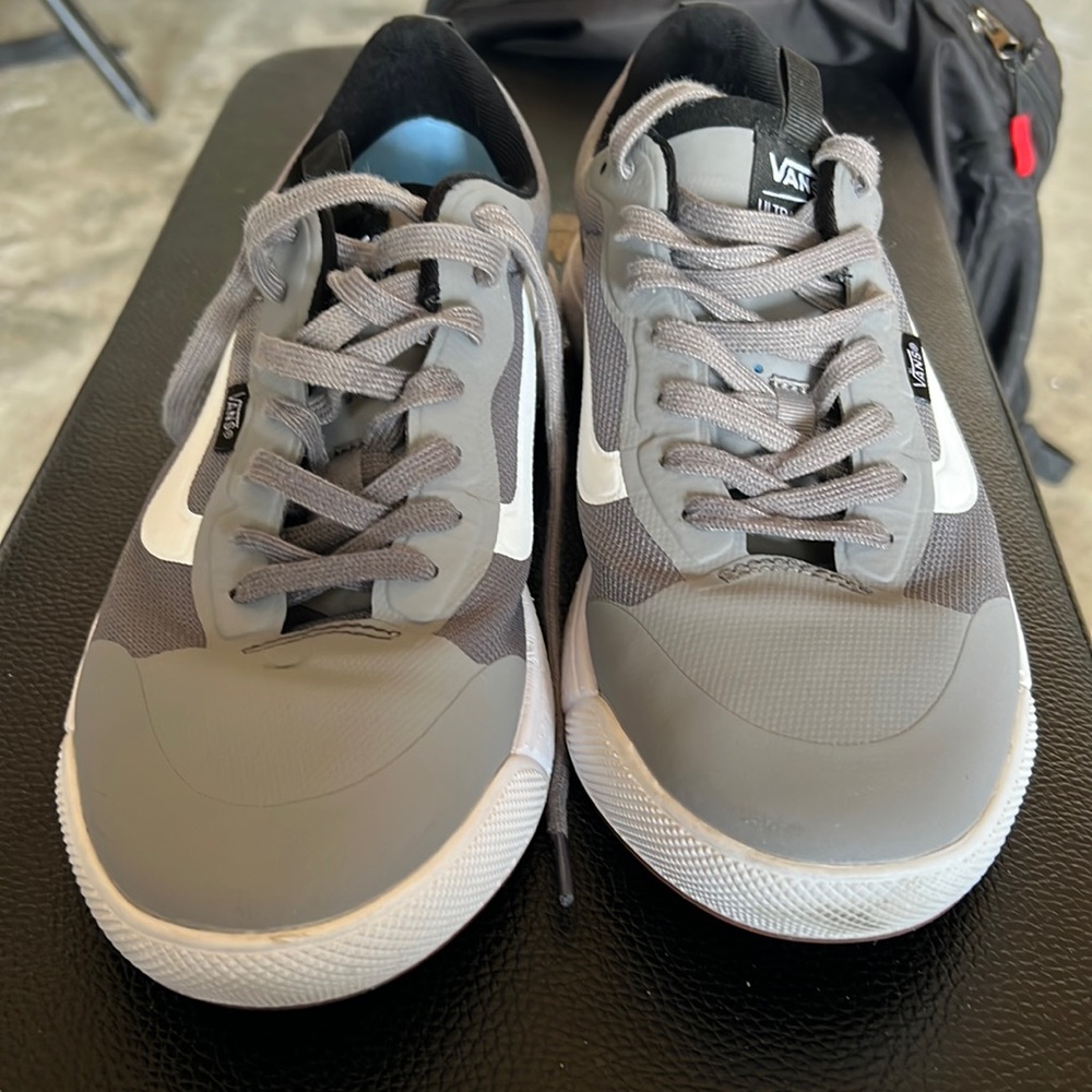 Vans Ultrarange EXO men’s size 9.5